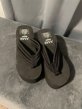 Black Women's Platform Flip Flop Sandals